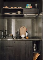 White Exclusive Suite & Villas