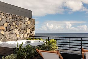 White Exclusive Suite & Villas