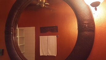 Niceplace Inn