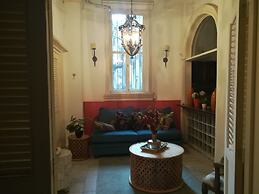 Niceplace Inn
