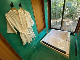 Banana Bamboo Ecolodge