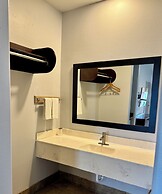 Texas Inn and Suites City Center at University Dr.