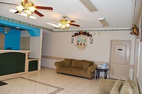 Texas Inn and Suites City Center at University Dr.