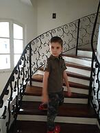 Hotel Mi Tierra Casa Blanca