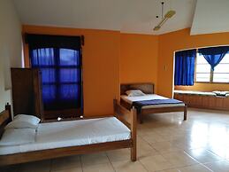 Hotel Mi Tierra Casa Blanca