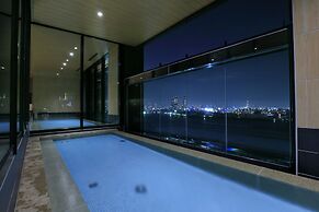 The Singulari Hotel & Skyspa at Universal Studios Japan