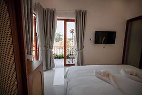 Hue Riverside Villa