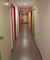 Hotel Strawberry Fields