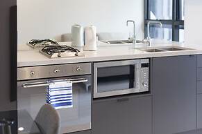 Platinum City Serviced Apartments