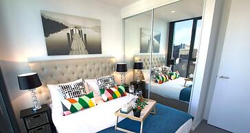 Carlson CBD Apartments