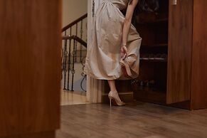 The Bloom Classic - Hotel and Bistro