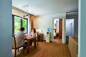 The Bloom Classic - Hotel and Bistro