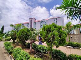 Laps New World Hotel