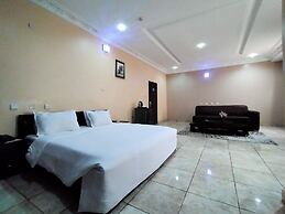 Laps New World Hotel