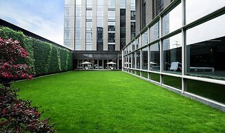 The Lotus Hotel Chongqing