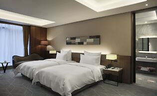 The Lotus Hotel Chongqing