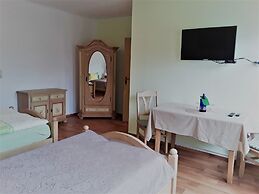 Pension, Seminarräume & Käsemanufaktur im Leezener Hof