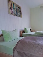 Pension, Seminarräume & Käsemanufaktur im Leezener Hof