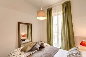 Spagna Glamour Life Penthouse