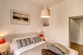 Spagna Glamour Life Penthouse