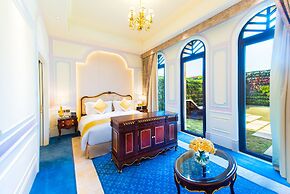 Legend Palace Hotel
