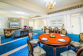 Legend Palace Hotel