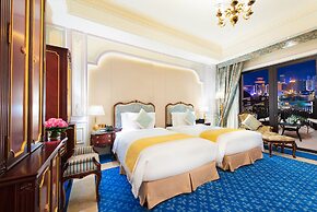 Legend Palace Hotel