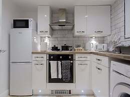 Shaftesbury Apartments