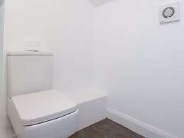 Shaftesbury Apartments