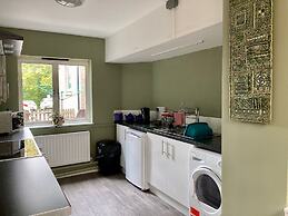 Ludlow Mascall Centre - Hostel