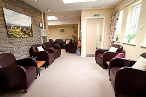 Ludlow Mascall Centre - Hostel