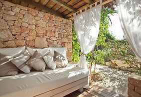 Can Aisha - Adults Only