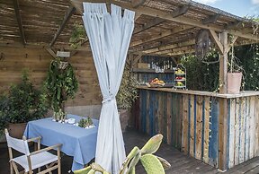 Can Aisha - Adults Only