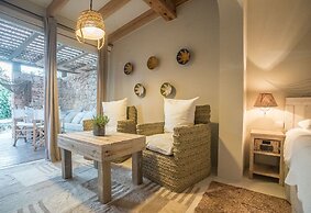 Can Aisha - Adults Only