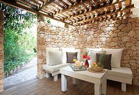 Can Aisha - Adults Only