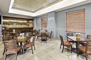 Hotel Aeropuerto Los Cabos