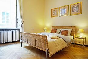 AAA STAY Castle Square Old Town