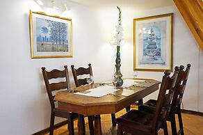 AAA STAY Castle Square Old Town