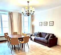 AAA STAY Castle Square Old Town