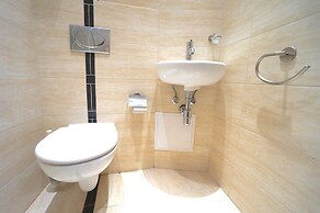 AAA STAY Castle Square Old Town