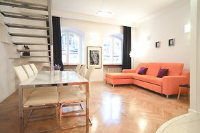 AAA STAY Castle Square Old Town