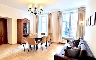 AAA STAY Castle Square Old Town