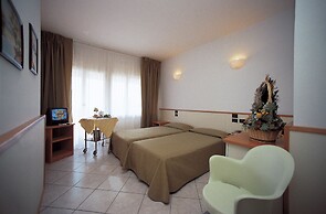 Pugnochiuso Resort - Hotel Degli Ulivi