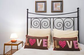 AAA STAY Market Square Old Town