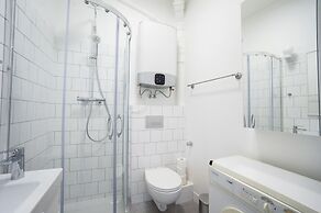 AAA STAY Market Square Old Town