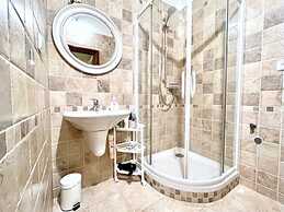 AAA STAY Market Square Old Town