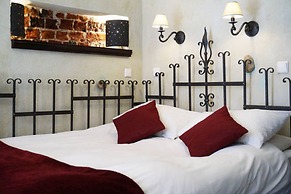 AAA STAY Market Square Old Town