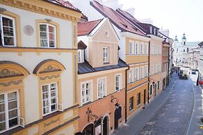 AAA STAY Market Square Old Town