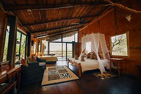Pezulu Tree House Lodge