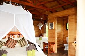 Pezulu Tree House Lodge